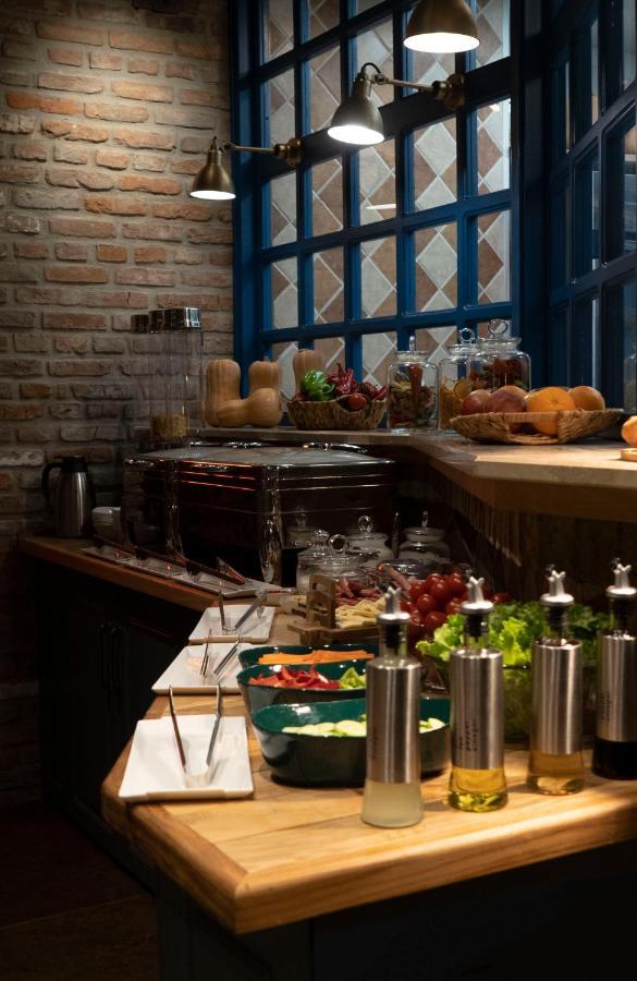 Grand Opera Hotel Κουτάισι Εξωτερικό φωτογραφία
