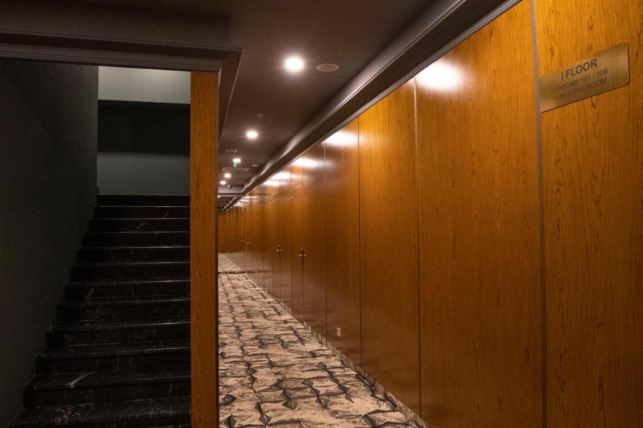 Grand Opera Hotel Κουτάισι Εξωτερικό φωτογραφία