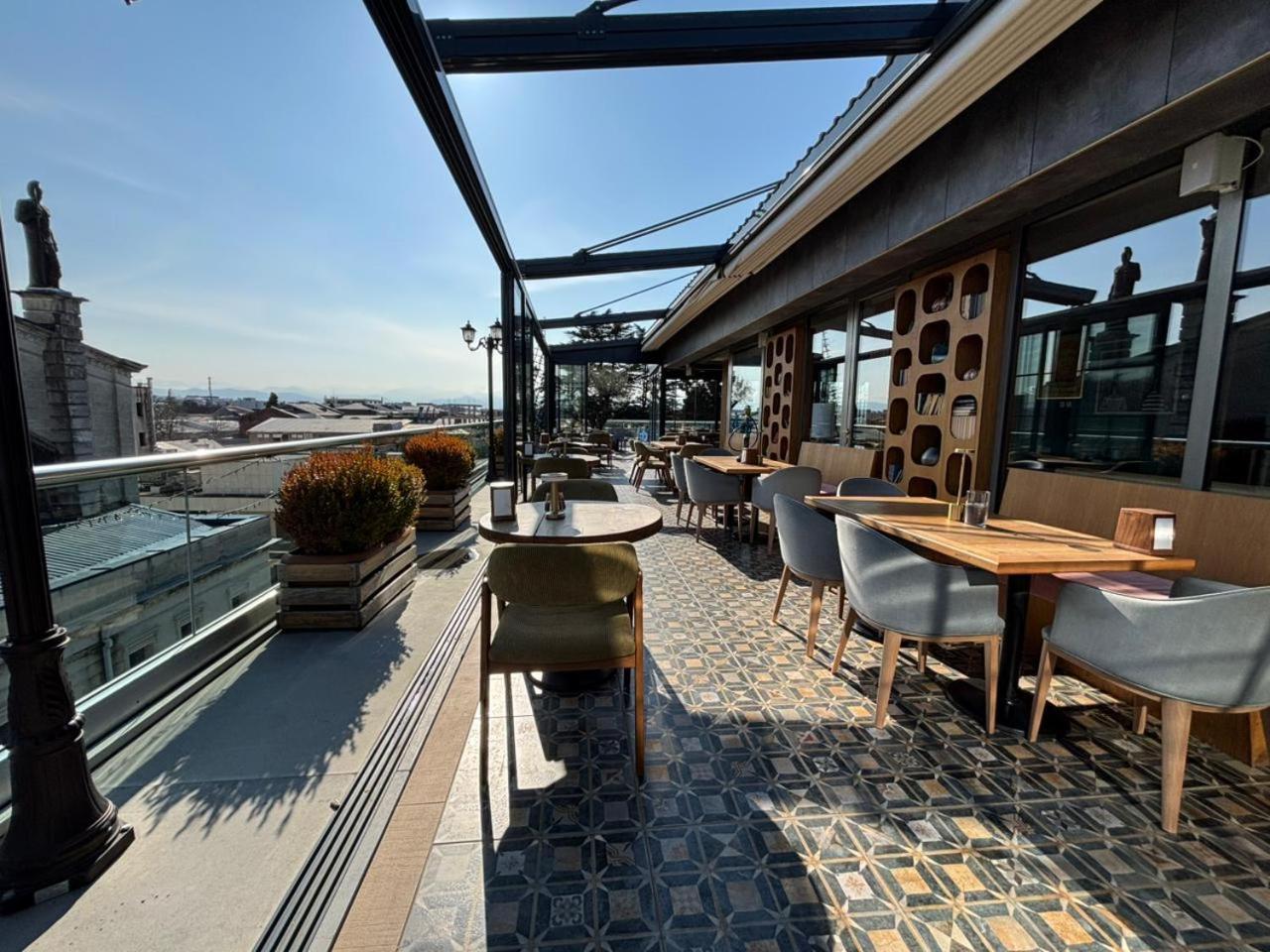 Grand Opera Hotel Κουτάισι Εξωτερικό φωτογραφία