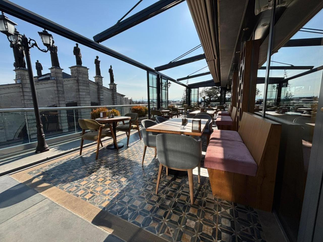 Grand Opera Hotel Κουτάισι Εξωτερικό φωτογραφία
